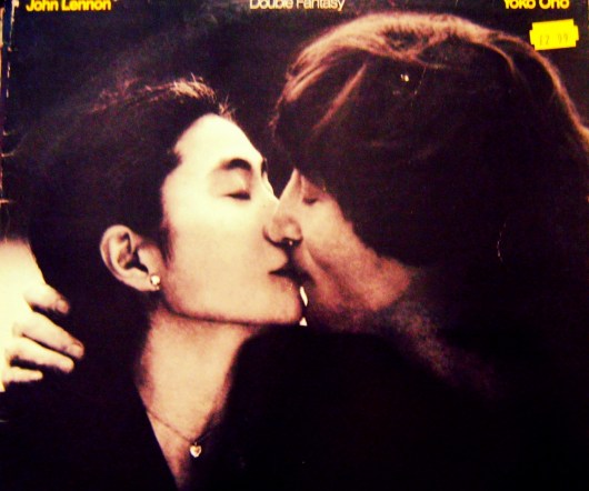 The last vinyl album I ever bouht, and the last one that John lennon made. Double Fantasy. £2.99, what a bargain.